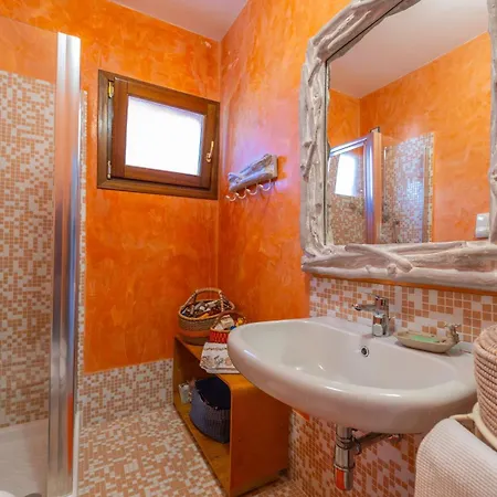 Molara - By Searly Villa Punta Molara